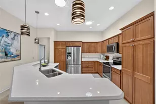 481 Island House Path, The Villages, FL 32163 - Photo 9