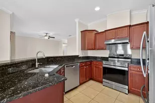 4316 Abaco Dr, Tavares, FL 32778 - Photo 11
