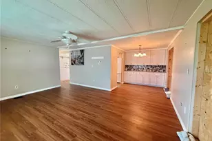 145 Royal Palm Dr, Leesburg, FL 34748 - Photo 17