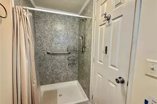 145 Royal Palm Dr, Leesburg, FL 34748 - Photo 37