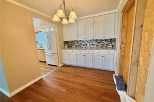 145 Royal Palm Dr, Leesburg, FL 34748 - Photo 5