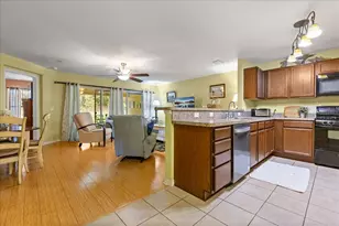 26921 White Plains Way, Leesburg, FL 34748 - Photo 13
