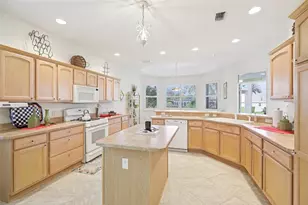 1605 Lynchburg Loop, The Villages, FL 32162 - Photo 19