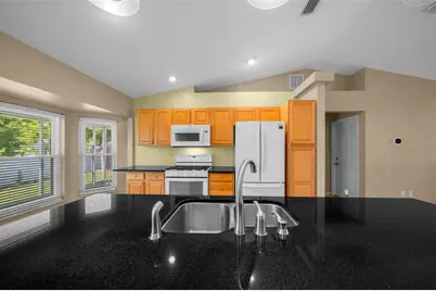 8590 SE 159th Lane, Summerfield, FL 34491 - Photo 17