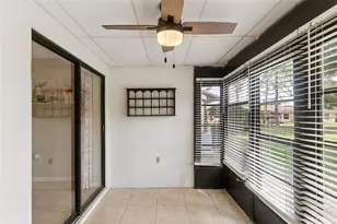 12418 Orangewood Cir, Tavares, FL 32778 - Photo 21