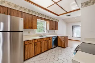 2681 Washington Ave, Eustis, FL 32726 - Photo 15