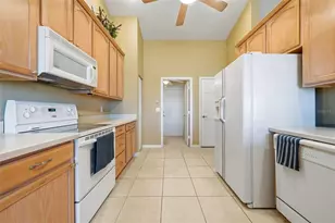 17083 SE 115th Terrace Rd, Summerfield, FL 34491 - Photo 13
