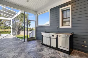 260 S Central Ave, Umatilla, FL 32784 - Photo 25