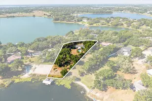 1505 E Crooked Lake Dr, Eustis, FL 32726 - Photo 21