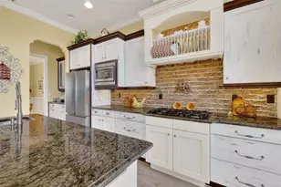 404 Long And Winding Rd, Howey in the Hills, FL 34737 - Photo 15