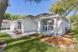 206 Desota Ct, The Villages, FL 32159 - Photo 3