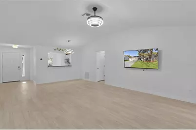 206 Desota Court, The Villages, FL 32159 - Photo 7