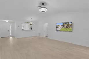 206 Desota Ct, The Villages, FL 32159 - Photo 7