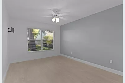 206 Desota Court, The Villages, FL 32159 - Photo 25