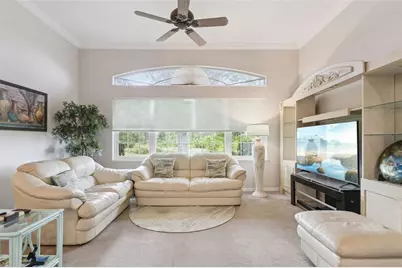 5607 Sir Churchill Drive, Leesburg, FL 34748 - Photo 9