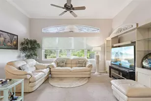 5607 Sir Churchill Dr, Leesburg, FL 34748 - Photo 9
