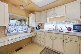 3896 Picciola Rd, Fruitland Park, FL 34731 - Photo 17