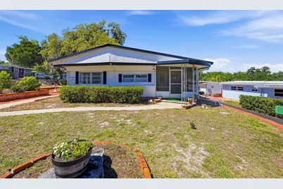 3896 Picciola Road #411, Fruitland Park, FL 34731 - Photo 3