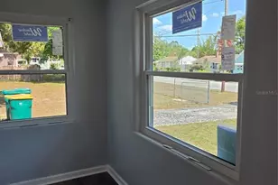 101 E Atwater Ave, Eustis, FL 32726 - Photo 23