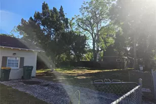 101 E Atwater Ave, Eustis, FL 32726 - Photo 3