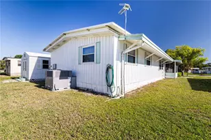 1026 Capella Dr, Tavares, FL 32778 - Photo 39