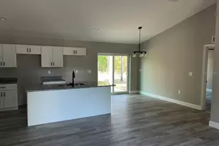 339 W Goldcoast Pl, Dunnellon, FL 34434 - Photo 9