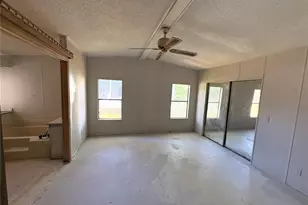 25034 Betton Hill, Leesburg, FL 34748 - Photo 5
