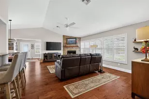 605 Sandlake Ct, Mount Dora, FL 32757 - Photo 19
