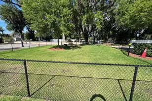 10075 Lake Miona Way, Oxford, FL 34484 - Photo 47
