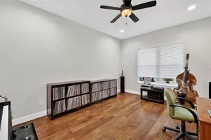 10075 Lake Miona Way, Oxford, FL 34484 - Photo 21