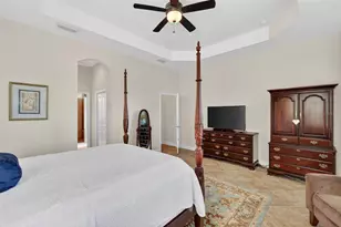 10075 Lake Miona Way, Oxford, FL 34484 - Photo 15
