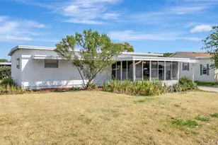 1123 Forest Ln, Tavares, FL 32778 - Photo 19