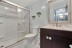 1123 Forest Ln, Tavares, FL 32778 - Photo 9
