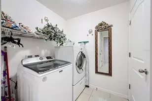 817 Laurel Vw Wy, Groveland, FL 34736 - Photo 29