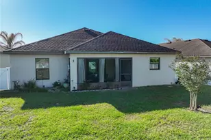 817 Laurel Vw Wy, Groveland, FL 34736 - Photo 19