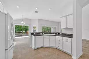 3406 Countryside Path, The Villages, FL 32163 - Photo 7
