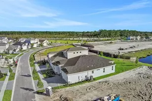 10693 NW Suncrest Loop, Port Saint Lucie, FL 34987 - Photo 3