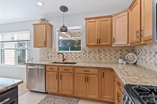 949 Tanglewood Pl, The Villages, FL 32162 - Photo 17