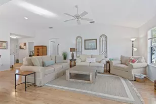 949 Tanglewood Pl, The Villages, FL 32162 - Photo 19
