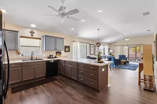 2464 Nellie Rd, The Villages, FL 32163 - Photo 5