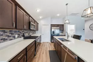 6722 Mesker Pl, The Villages, FL 34762 - Photo 13
