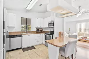 1609 Magnolia Ave, The Villages, FL 32159 - Photo 7