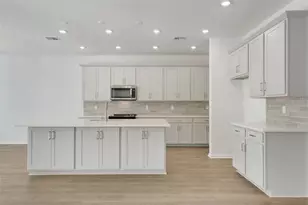 991 Fiesta Key Cir, Lady Lake, FL 32159 - Photo 25