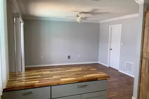 200 Bryan St, Eustis, FL 32726 - Photo 11