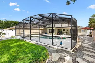 7351 SE 169th Cote Loop, The Villages, FL 32162 - Photo 23