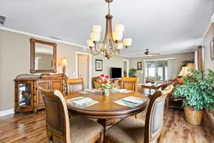 979 Smyrna St, The Villages, FL 32162 - Photo 9