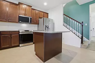 509 Blue Cypress Dr, Groveland, FL 34736 - Photo 11