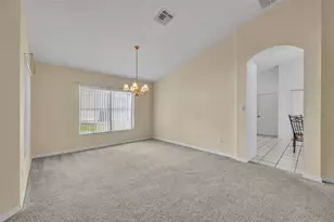 4936 Sawgrass Lake Cir, Leesburg, FL 34748 - Photo 11