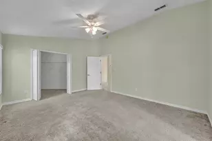4936 Sawgrass Lake Cir, Leesburg, FL 34748 - Photo 29