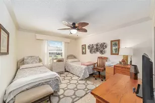 935 Kenova Ave, The Villages, FL 32162 - Photo 33